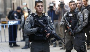الاحتلال يفرج عن مدير شرطة القدس وضواحيها
